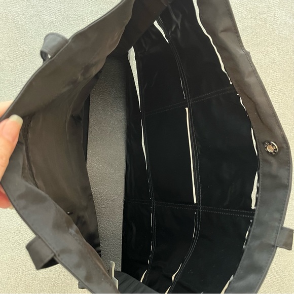 Disney Store Exclusive Mickey Mouse Black Photo Tote Bag 9 Pictures NWT - Picture 5 of 6